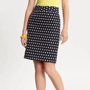 J. Crew Navy White Polka Dot Pencil Skirt Sz 4